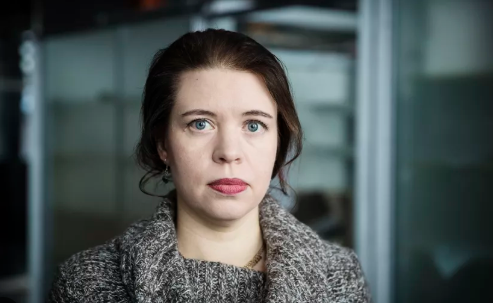 叁鑫策略 芬兰女议员公开承认：16岁时开始卖淫并持续多年，这段经历对政治生涯帮助很大